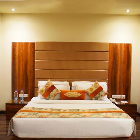 One Earth Avaas Hotel Амритсар Екстериор снимка