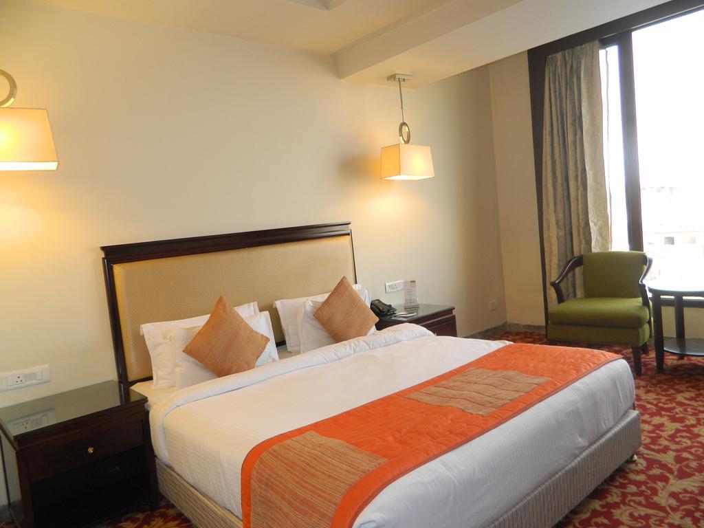 One Earth Avaas Hotel Амритсар Екстериор снимка