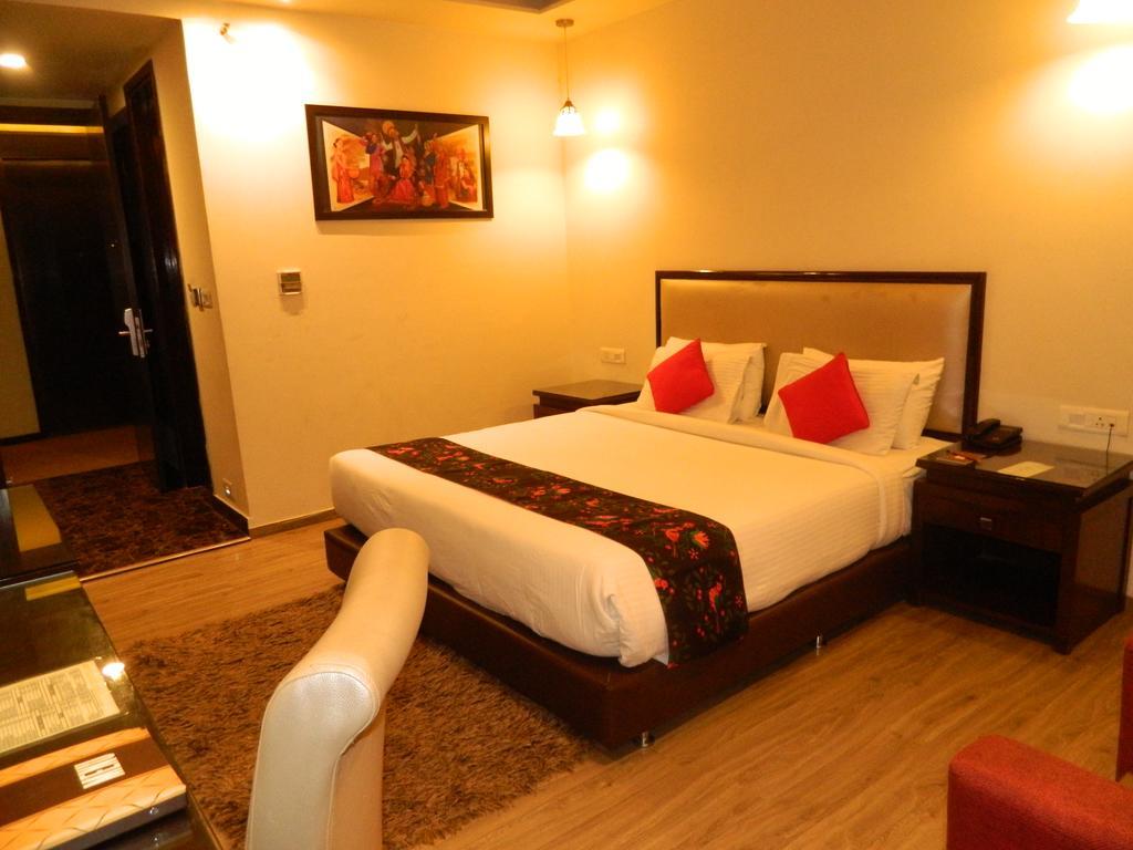 One Earth Avaas Hotel Амритсар Екстериор снимка