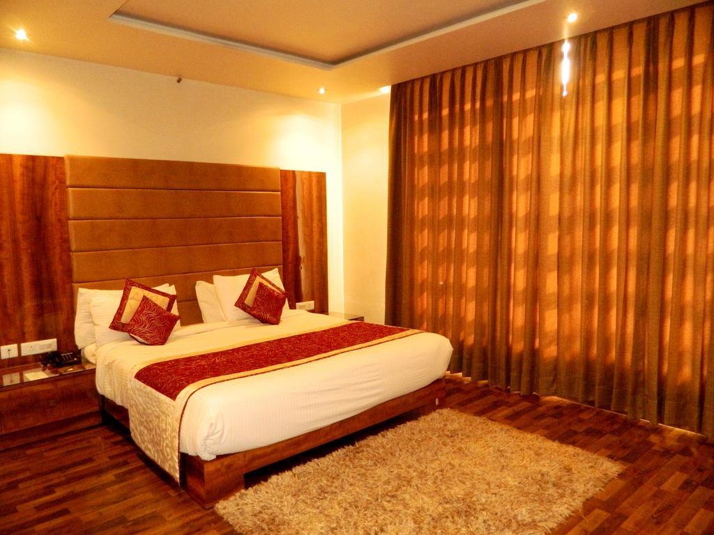 One Earth Avaas Hotel Амритсар Екстериор снимка