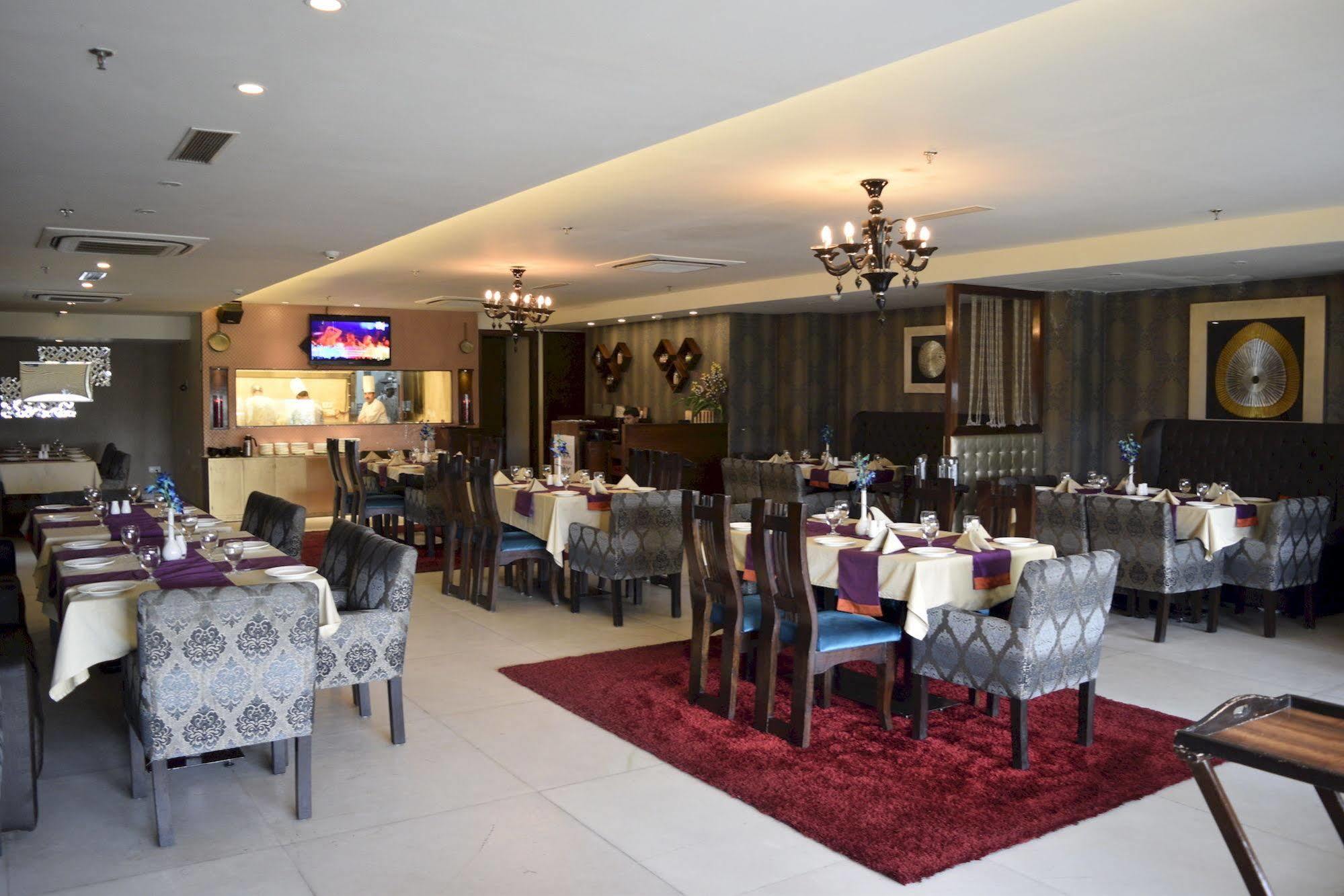 One Earth Avaas Hotel Амритсар Екстериор снимка