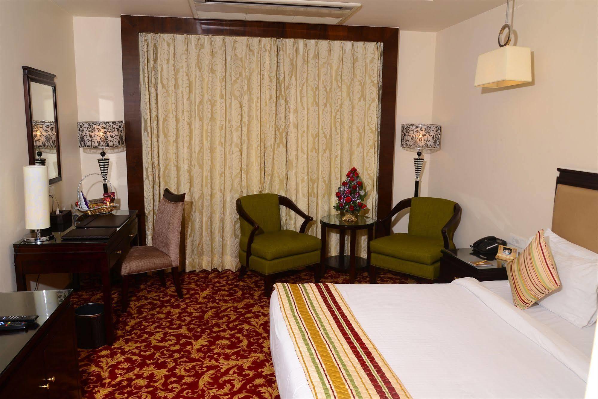 One Earth Avaas Hotel Амритсар Екстериор снимка